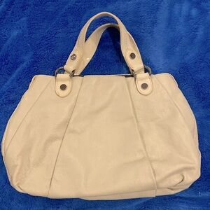 simply Vera Wang ivory leather purse